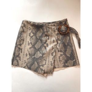 Zara Mini Skort